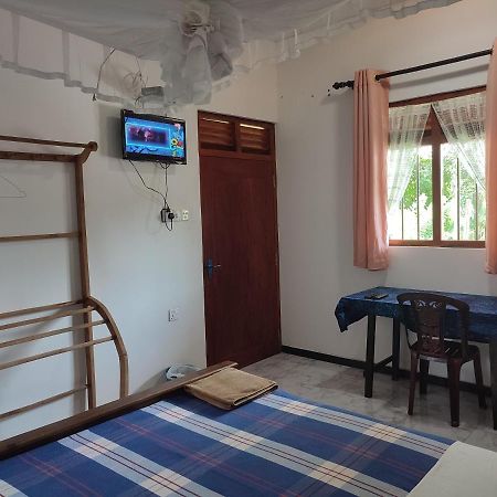 Rest Point Hotel Унаватуна Екстериор снимка