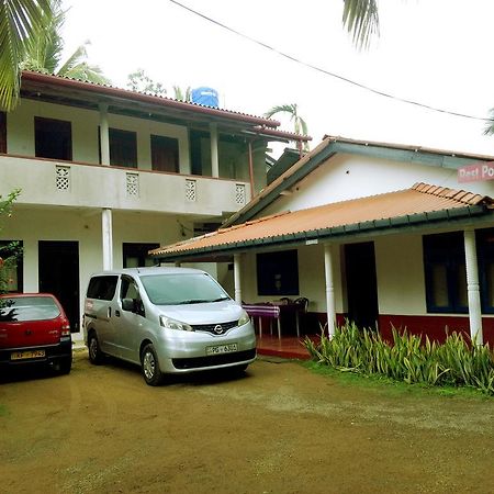 Rest Point Hotel Унаватуна Екстериор снимка