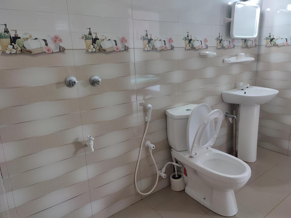 Rest Point Hotel Унаватуна Екстериор снимка